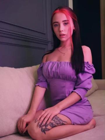 Варвара Аппетитная Блондинка фото 2